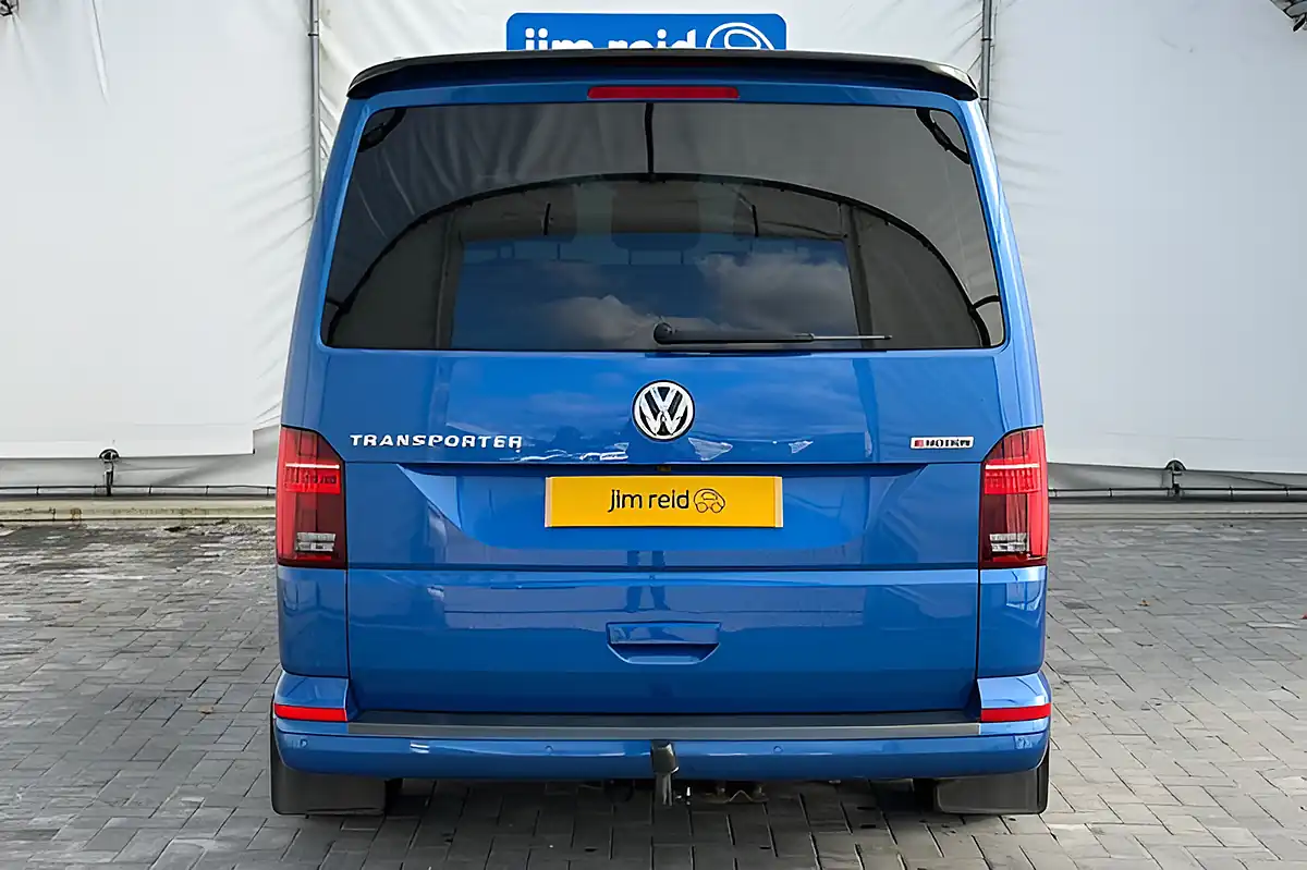 Used 2020 Volkswagen Transporter Highline Blue - Interior and Exterior details 8