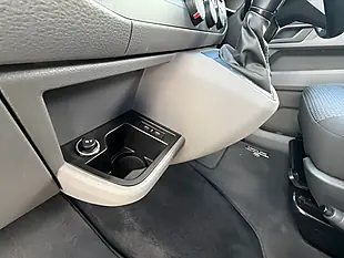 Used 2020 Volkswagen Transporter Highline Indium Grey - Interior and Exterior details 16
