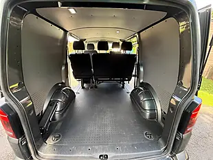 Used 2020 Volkswagen Transporter Highline Indium Grey - Interior and Exterior details 18