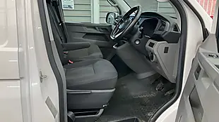 Used 2020 Volkswagen Transporter Highline White - Interior and Exterior details 3