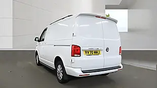Used 2020 Volkswagen Transporter Highline White - Interior and Exterior details 4