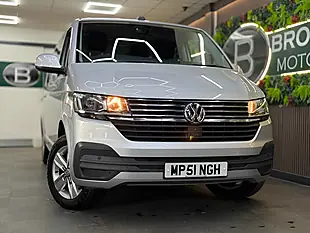 Used 2020 Volkswagen Transporter Shuttle Se Silver - Interior and Exterior details 3