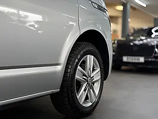 Used 2020 Volkswagen Transporter Shuttle Se Silver - Interior and Exterior details 7