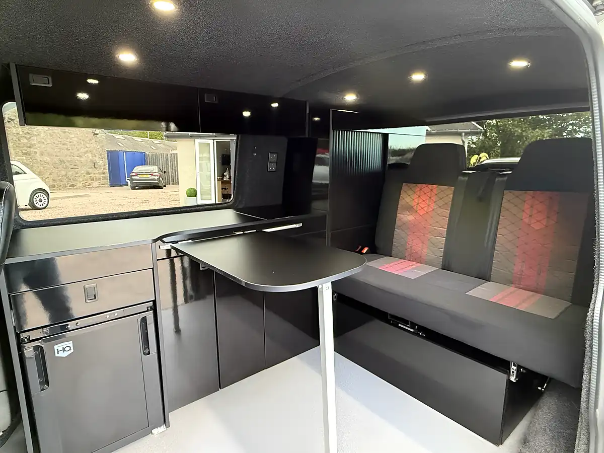 Used 2020 Volkswagen Transporter Sportline Pure White - Interior and Exterior details 15