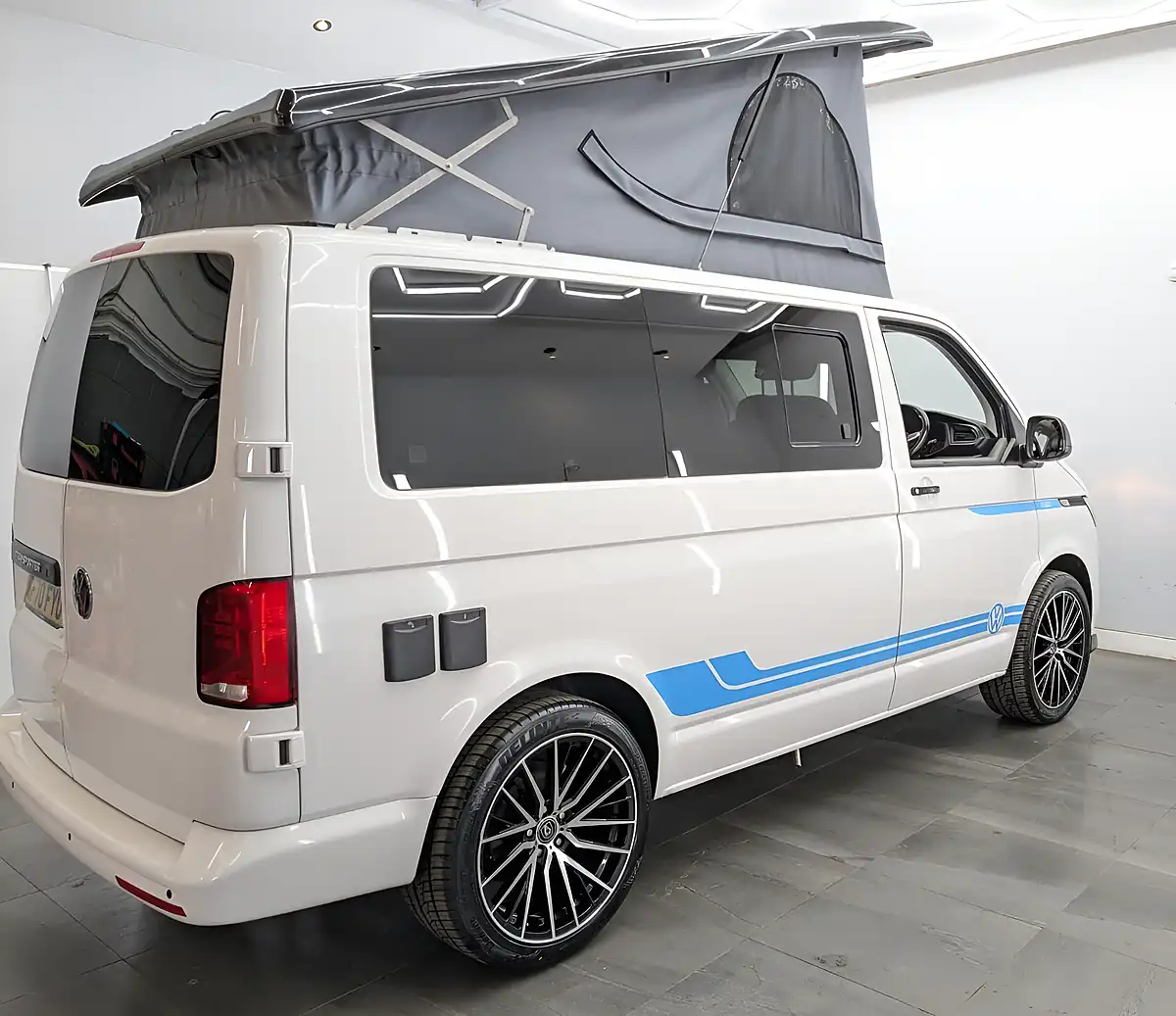 Used 2020 Volkswagen Transporter Startline Campervan Conversion White - Interior and Exterior details 6