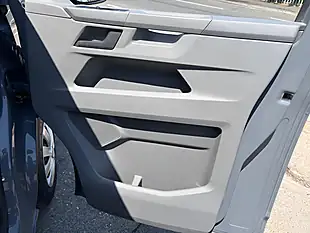 Used 2020 Volkswagen Transporter Startline Grey - Interior and Exterior details 18