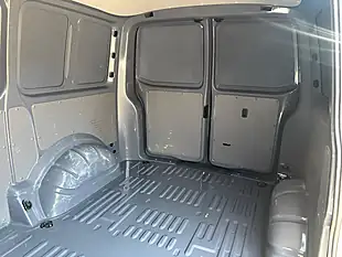 Used 2020 Volkswagen Transporter Startline Grey - Interior and Exterior details 20