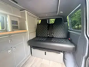 Used 2020 Volkswagen Transporter Startline Grey - Interior and Exterior details 14