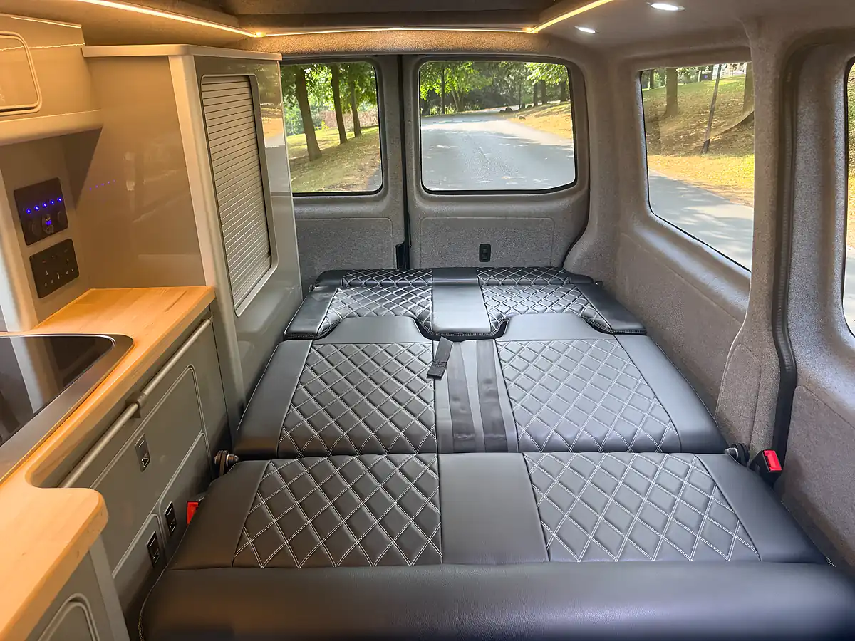 Used 2020 Volkswagen Transporter Startline Grey - Interior and Exterior details 19