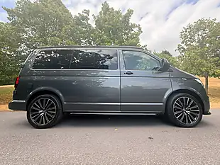 Used 2020 Volkswagen Transporter Startline Grey - Interior and Exterior details 4