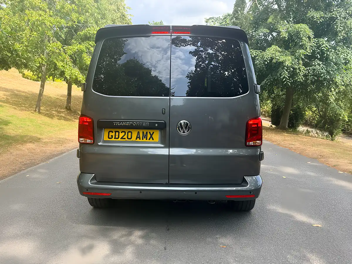 Used 2020 Volkswagen Transporter Startline Grey - Interior and Exterior details 7