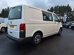 Used 2020 Volkswagen Transporter Startline Kombi Double Cab White - Interior and Exterior details 3