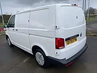 Used 2020 Volkswagen Transporter Startline White - Interior and Exterior details 15