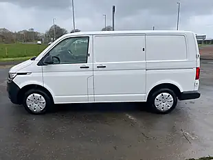 Used 2020 Volkswagen Transporter Startline White - Interior and Exterior details 16
