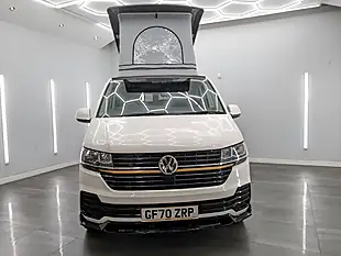 Used 2020 Volkswagen Transporter Startline White - Interior and Exterior details 4