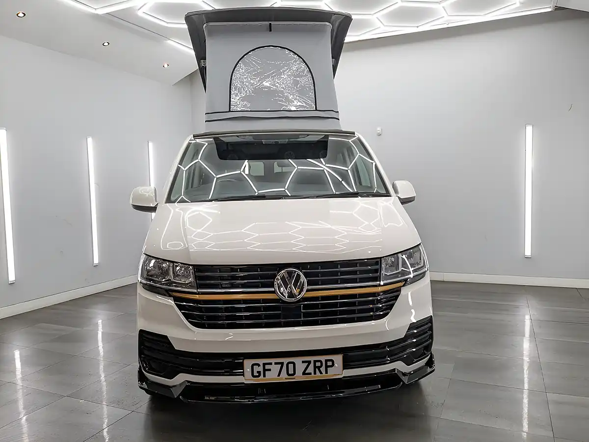 Used 2020 Volkswagen Transporter Startline White - Interior and Exterior details 4
