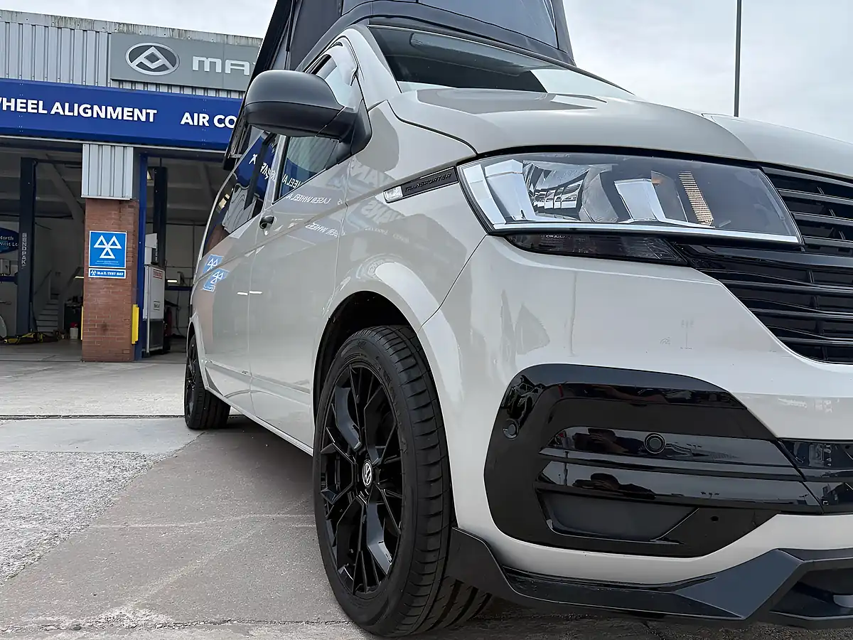 Used 2020 Volkswagen Transporter T30 Camper Ascot Grey - Interior and Exterior details 10
