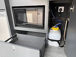 Used 2020 Volkswagen Transporter T30 Camper Ascot Grey - Interior and Exterior details 15