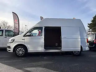 Used 2020 Volkswagen Transporter Trendline White - Interior and Exterior details 13