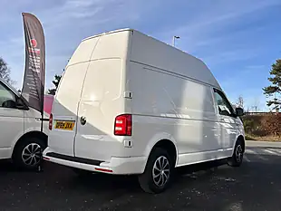 Used 2020 Volkswagen Transporter Trendline White - Interior and Exterior details 4