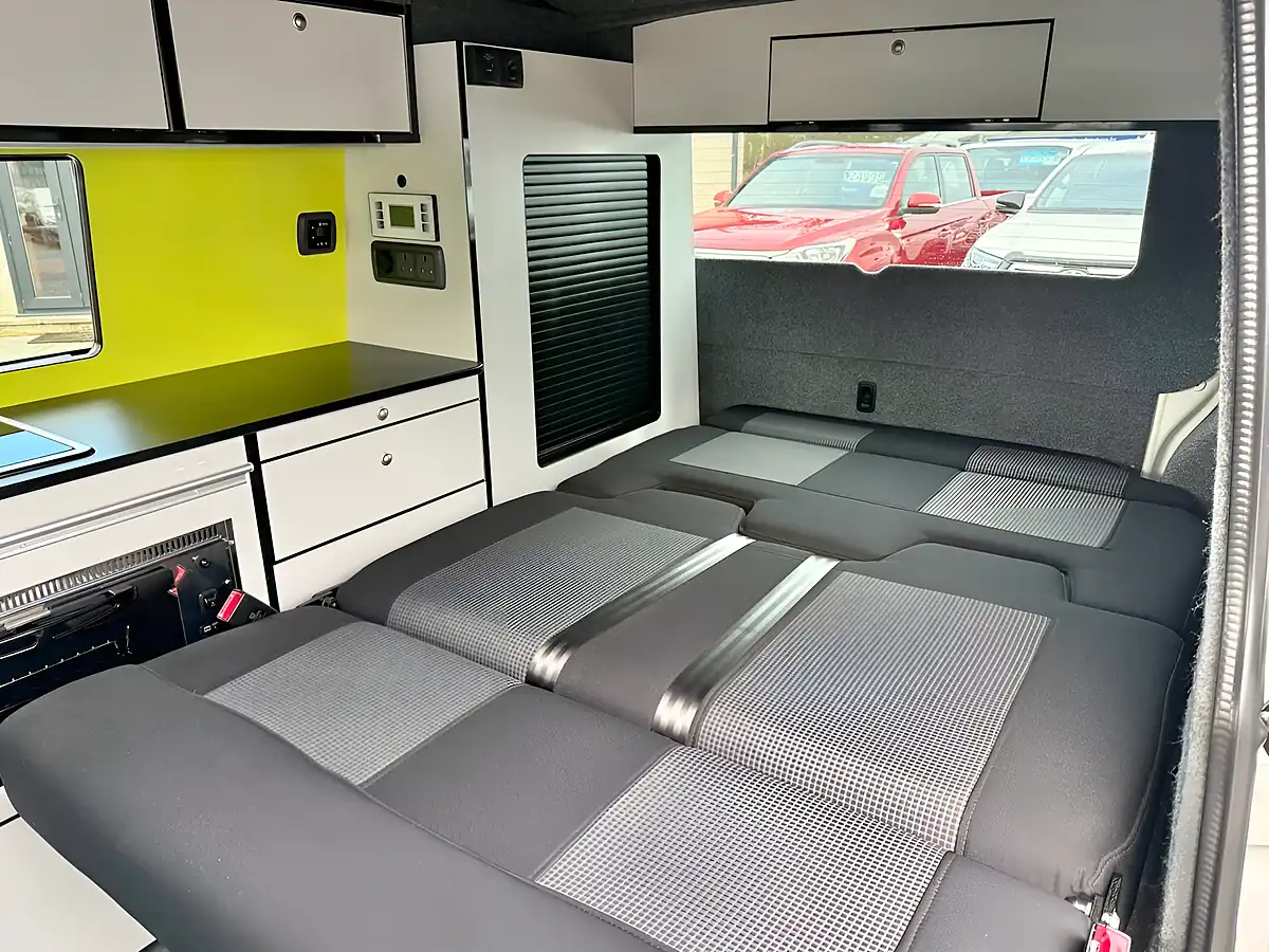 Used 2020 Volkswagen Transporter Xscape Camper Grape Yellow - Interior and Exterior details 18