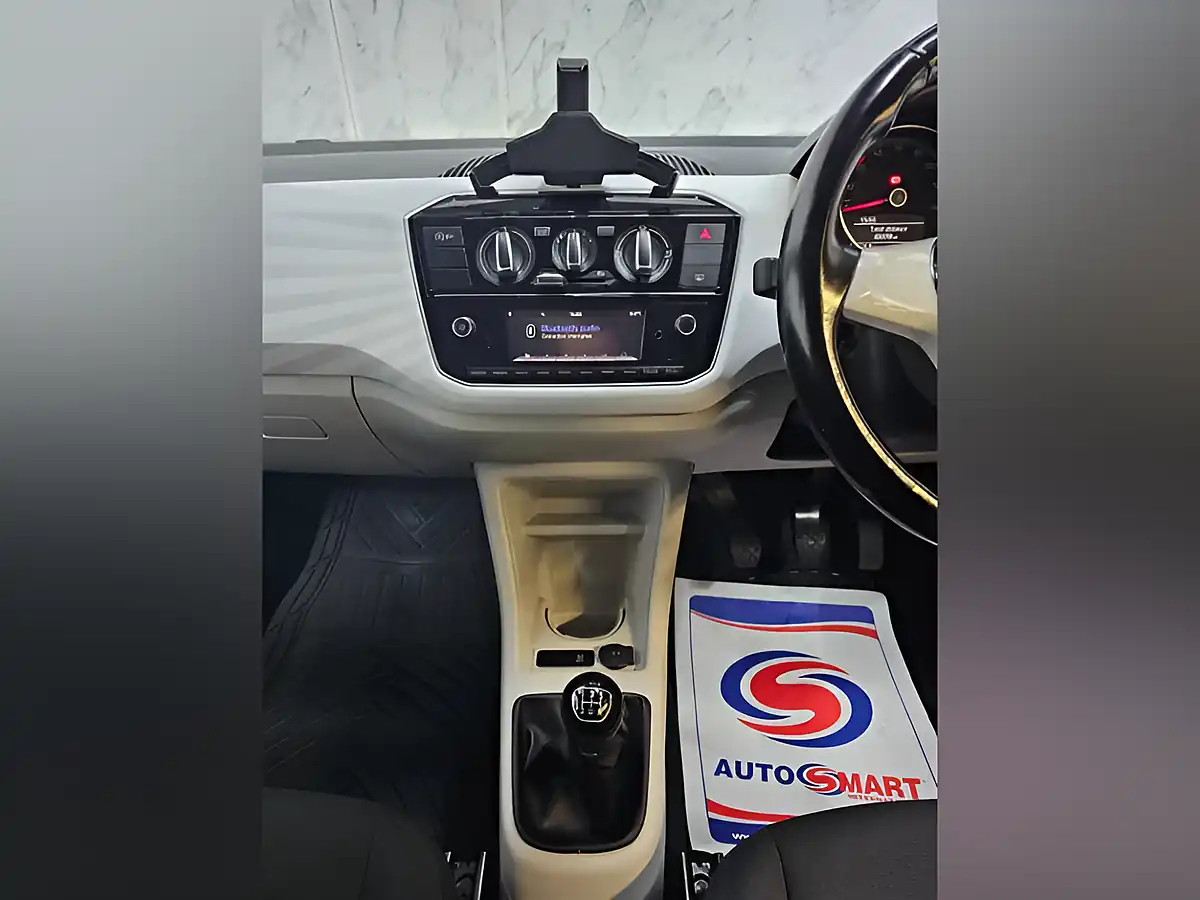 Used 2020 Volkswagen Up! Beats Black - Interior and Exterior details 11