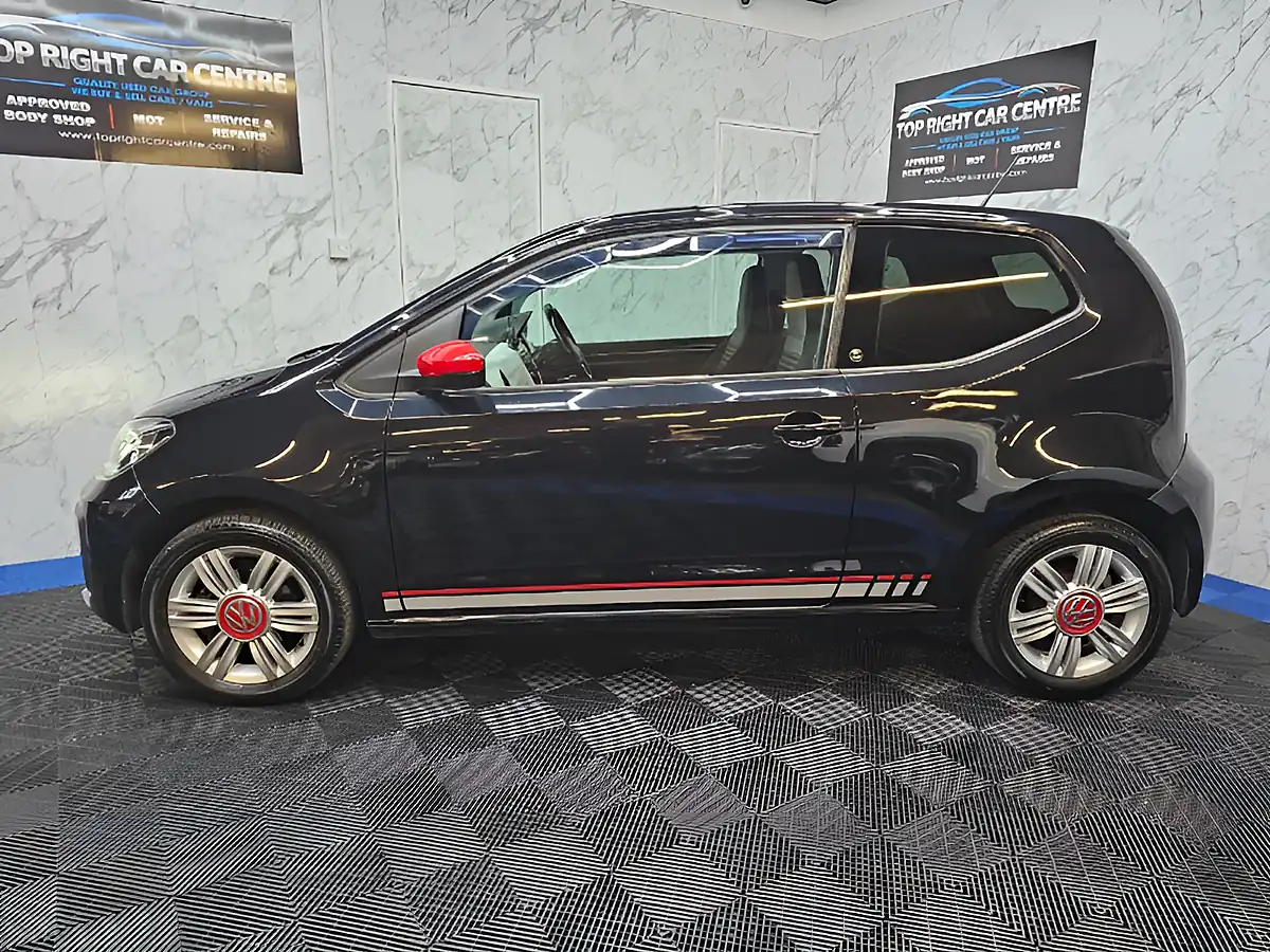 Used 2020 Volkswagen Up Beats Black - Interior and Exterior details 8