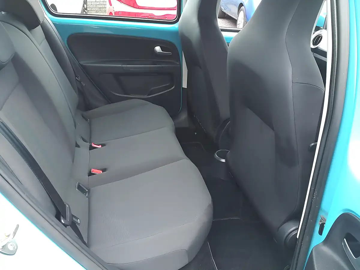 Used 2020 Volkswagen Up! Blue - Interior and Exterior details 11