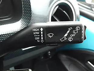 Used 2020 Volkswagen Up! Blue - Interior and Exterior details 20