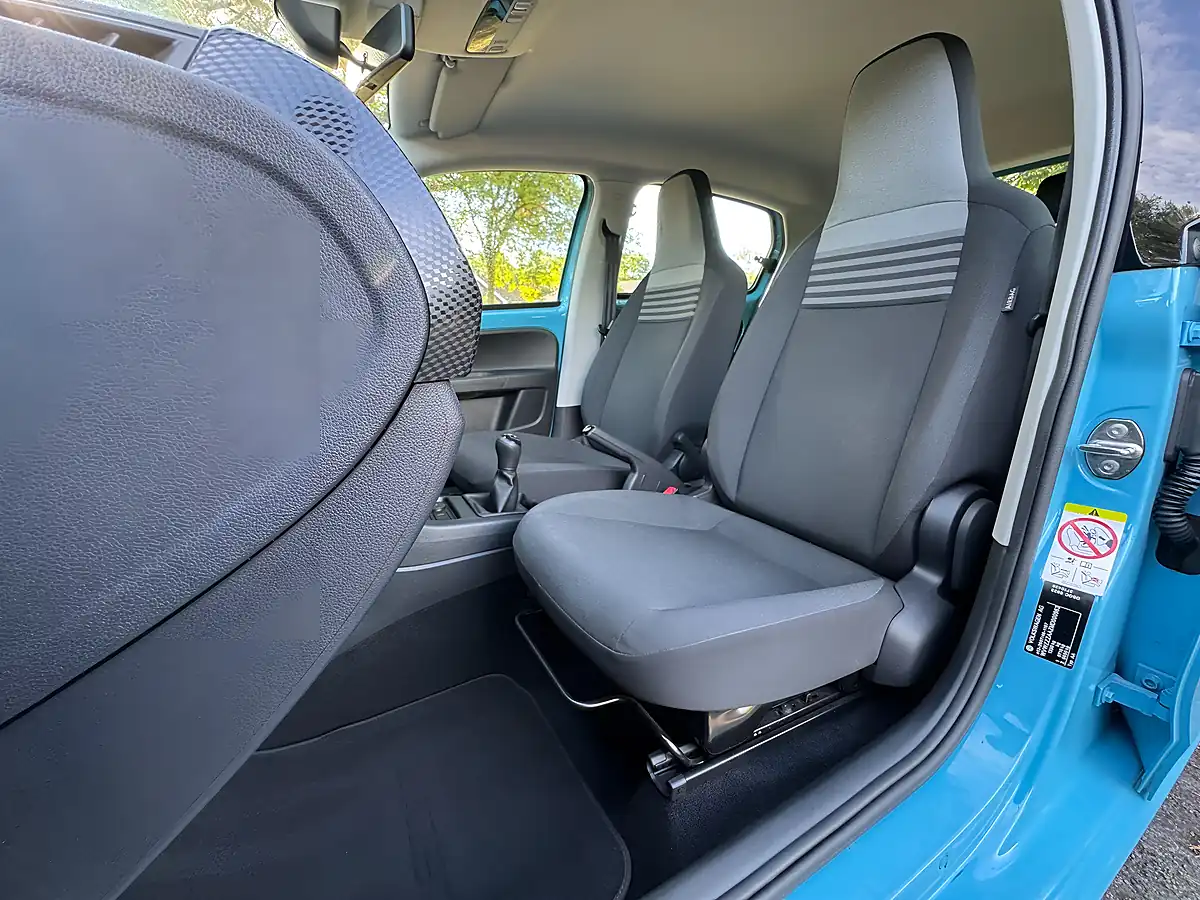 Used 2020 Volkswagen Up Hatchback 5dr Teal Blue - Interior and Exterior details 6