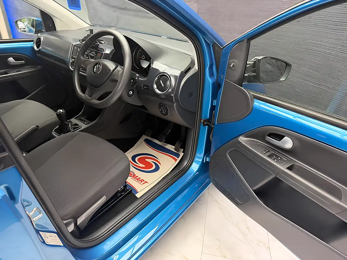 Used 2020 Volkswagen Up! Move Up! Blue - Interior and Exterior details 11