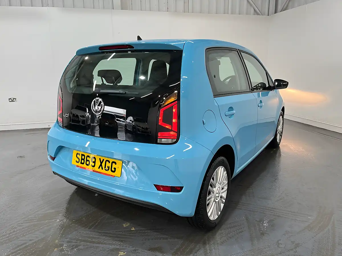 Used 2020 Volkswagen Up! Move Up! Blue - Interior and Exterior details 14