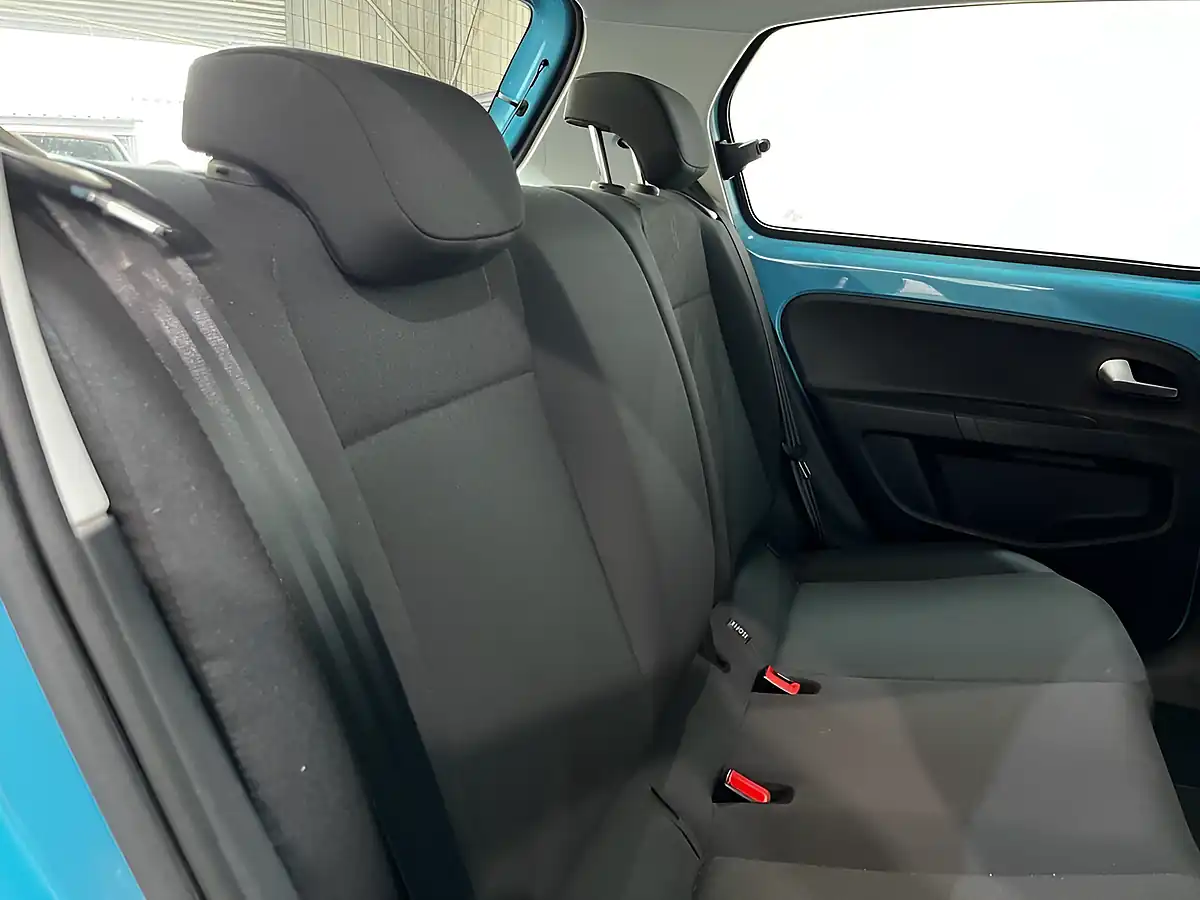 Used 2020 Volkswagen Up! Move Up! Blue - Interior and Exterior details 20