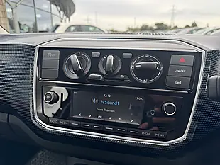 Used 2020 Volkswagen Up Up Red - Interior and Exterior details 13