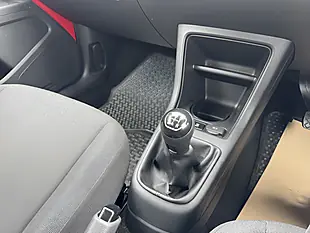 Used 2020 Volkswagen Up Up Red - Interior and Exterior details 15