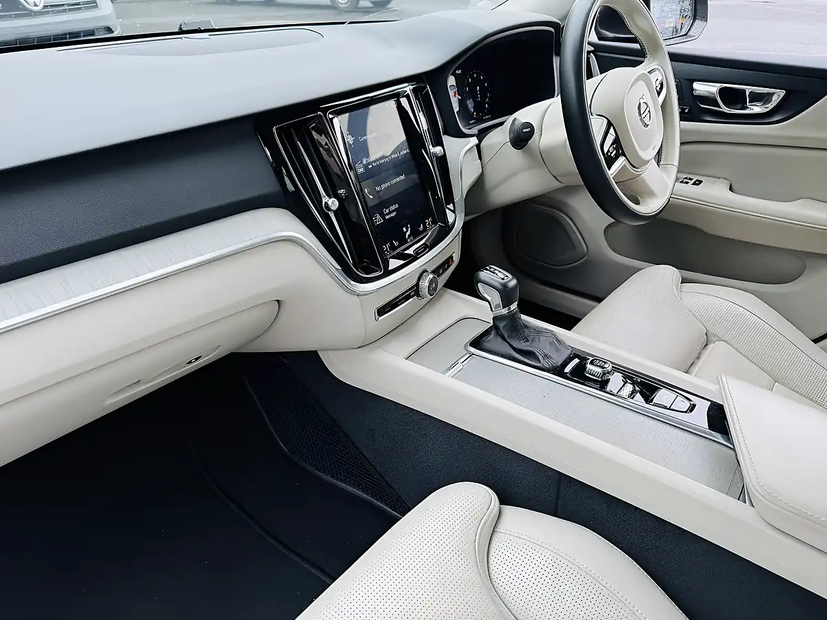 Used 2020 Volvo S60 Inscription Plus Grey - Interior and Exterior details 2