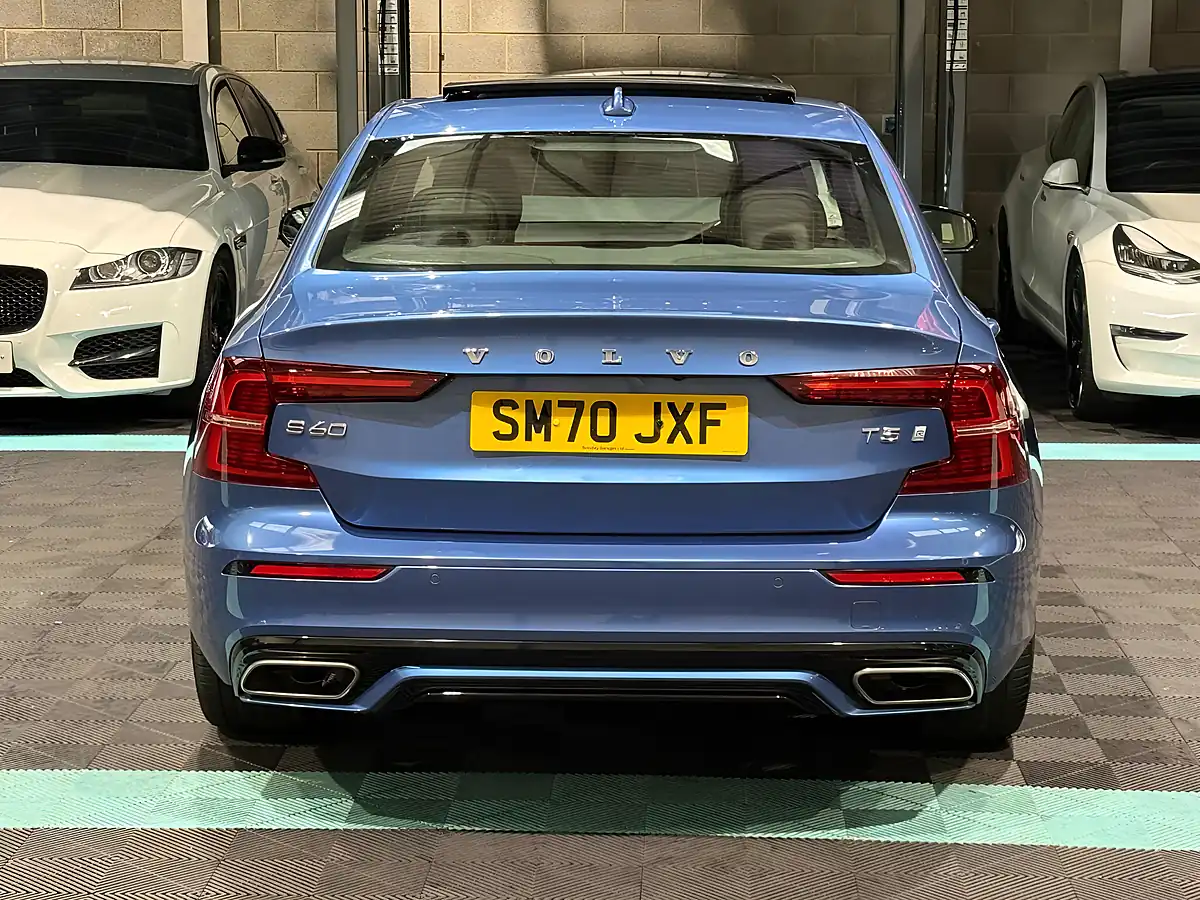 Used 2020 Volvo S60 R-Design Plus Blue - Interior and Exterior details 8