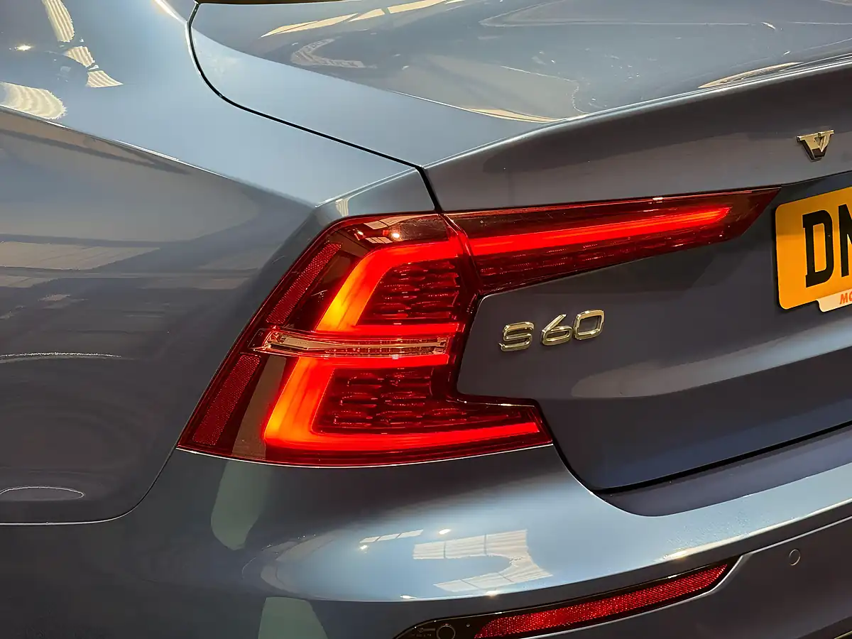 Used 2020 Volvo S60 R-Design Plus Blue - Interior and Exterior details 11