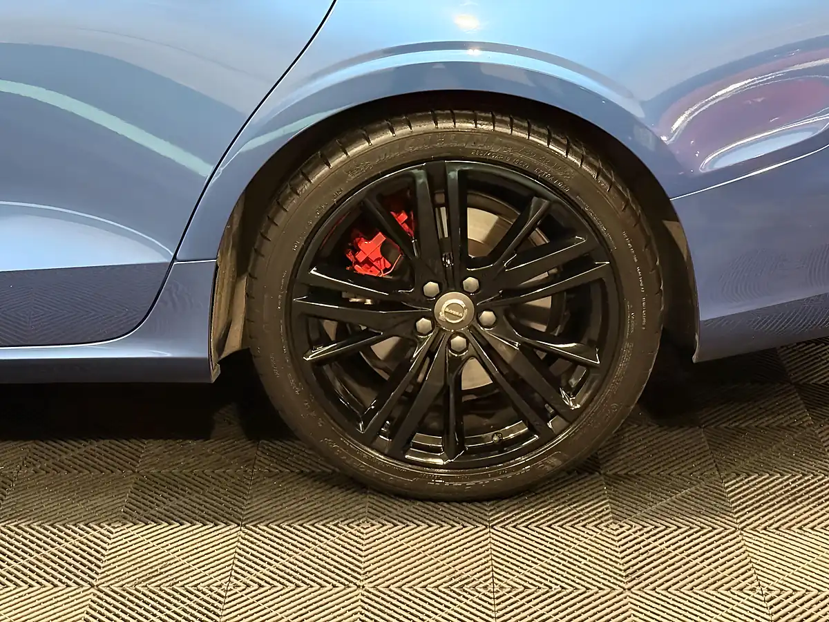 Used 2020 Volvo S60 R-Design Plus Blue - Interior and Exterior details 12