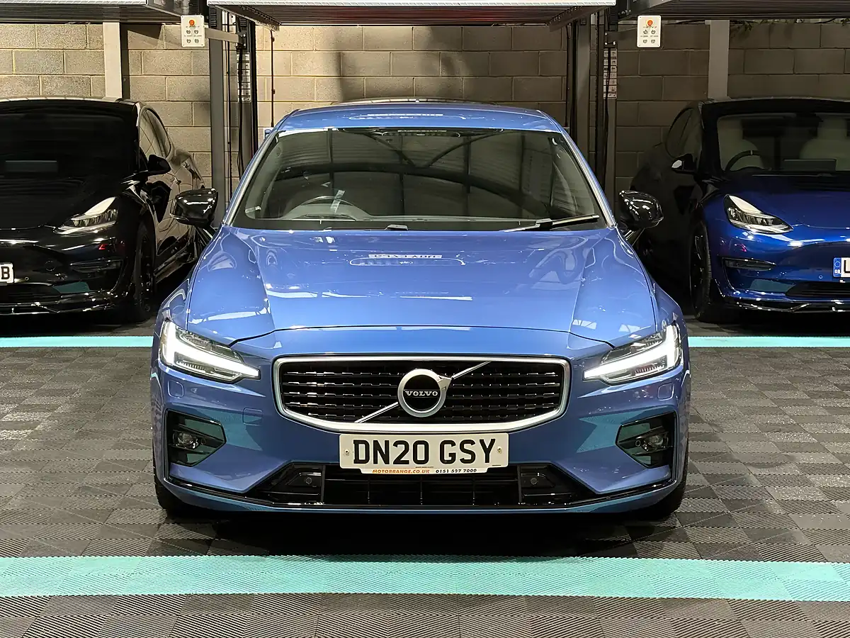 Used 2020 Volvo S60 R-Design Plus Blue - Interior and Exterior details 4