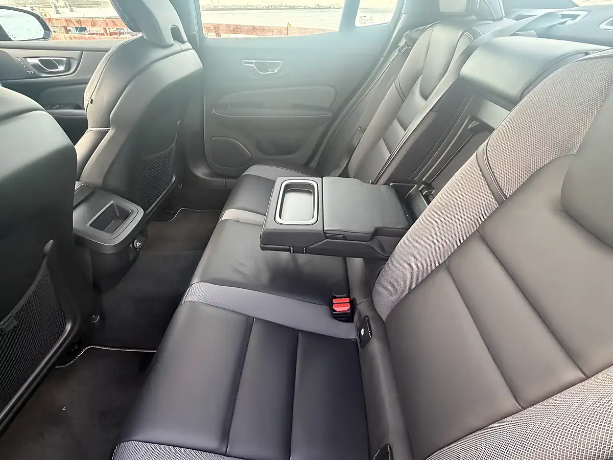 Used 2020 Volvo S60 R-Design Plus Red - Interior and Exterior details 13