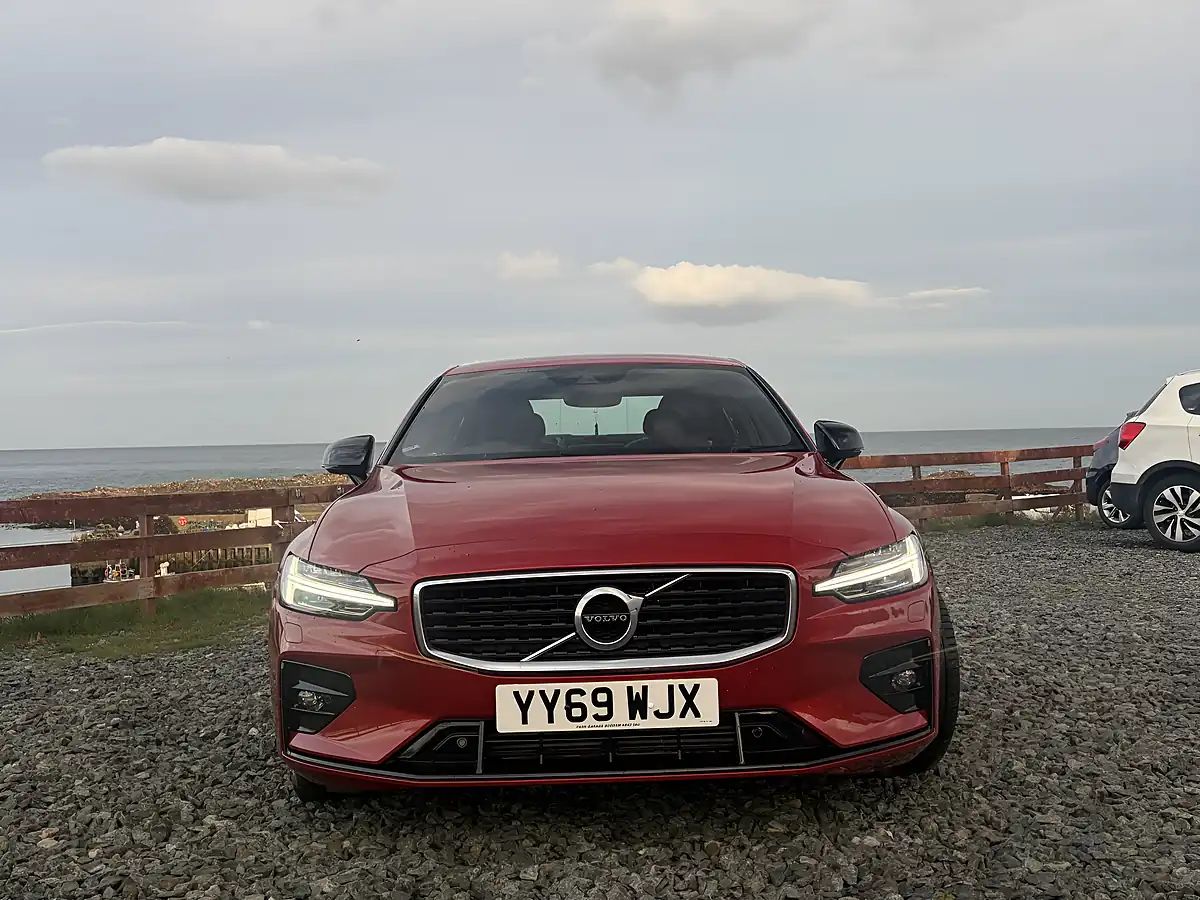 Used 2020 Volvo S60 R-Design Plus Red - Interior and Exterior details 2