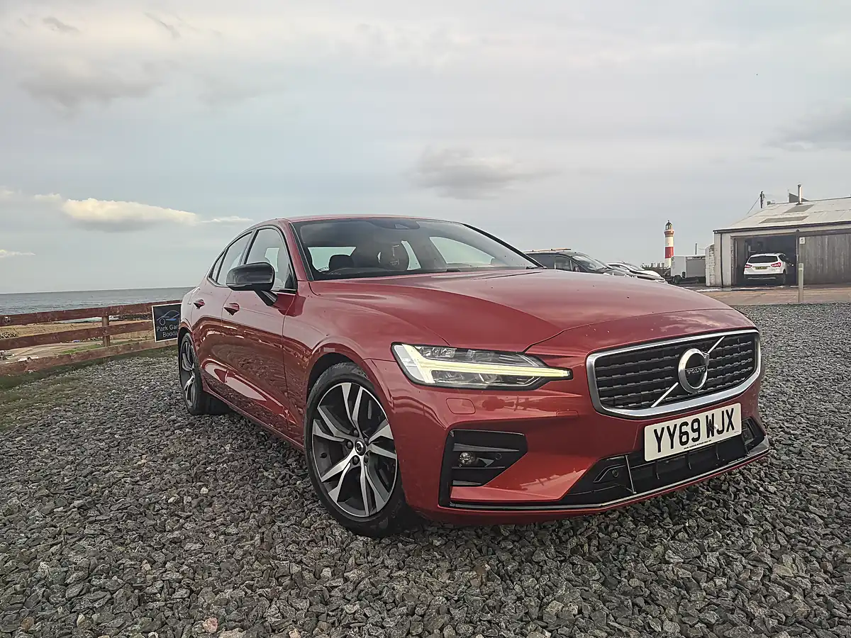 Used 2020 Volvo S60 R-Design Plus Red - Interior and Exterior details 3