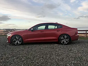 Used 2020 Volvo S60 R-Design Plus Red - Interior and Exterior details 8