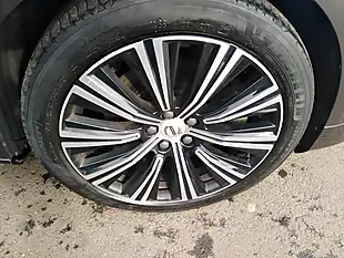 Used 2020 Volvo S90 Inscription Grey - Interior and Exterior details 10