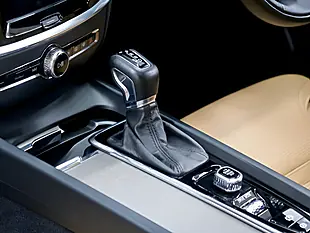 Used 2020 Volvo V60 Cross Country Plus Grey - Interior and Exterior details 7