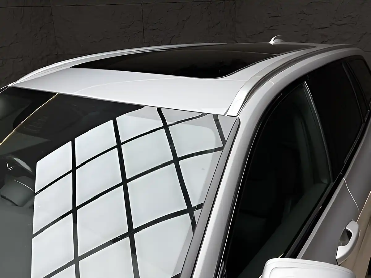 Used 2020 Volvo V60 Cross Country Plus Silver - Interior and Exterior details 19
