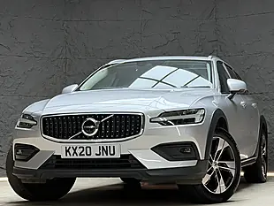 Used 2020 Volvo V60 Cross Country Plus Silver - Interior and Exterior details 4