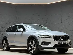Used 2020 Volvo V60 Cross Country Plus Silver - Interior and Exterior details 9