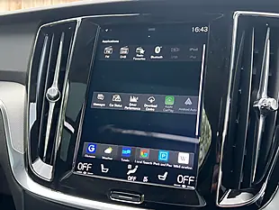 Used 2020 Volvo V60 Inscription Plus Silver - Interior and Exterior details 15